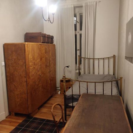 Апартаменты Apartament Copernicus Познань Экстерьер фото